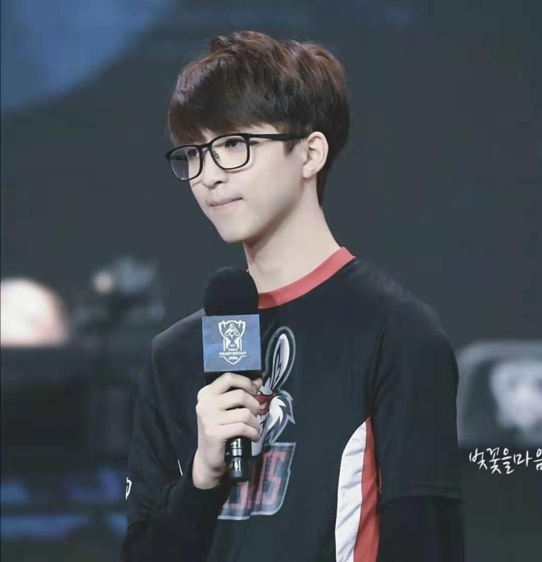 C9力克DRX,Hanssama线上压制力十足峡谷大战八强赛,让粉丝疯狂欢呼的简单介绍 C9力克DRX,Hanssama线上压制力十足峡谷大战八强赛,让粉丝疯狂欢呼的简单介绍