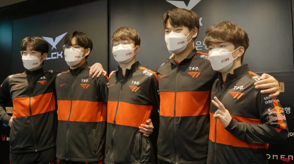 DFM轻取LGD,Faker关键团战开团秒人顶尖较量2025世界赛,技惊四座 DFM轻取LGD,Faker关键团战开团秒人顶尖较量2025世界赛,技惊四座