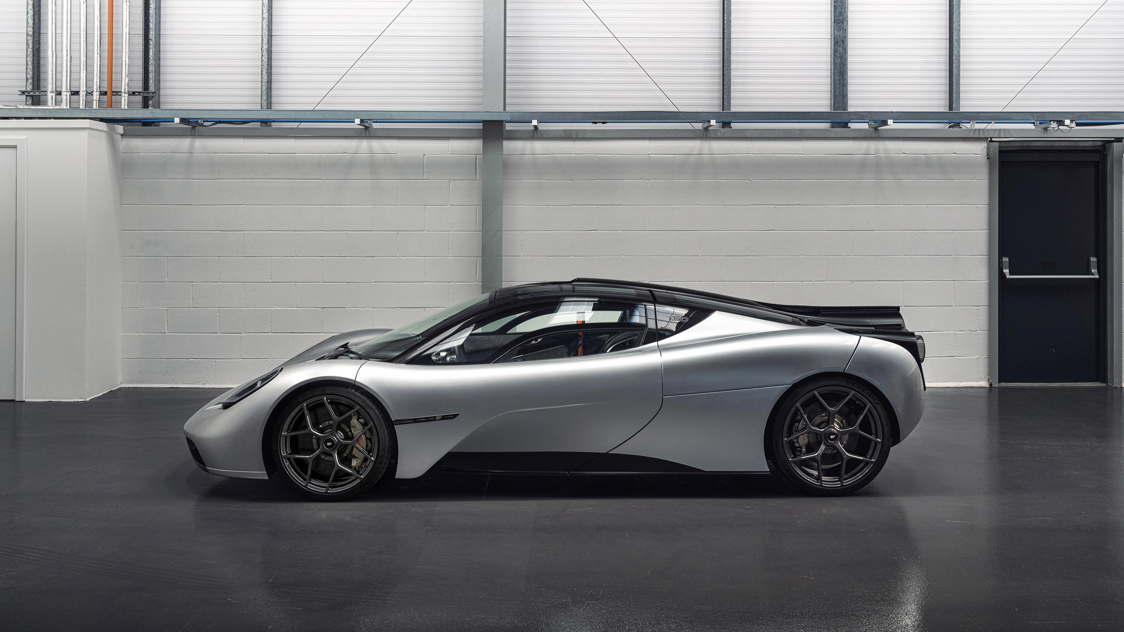 绝杀与接管，那不勒斯霸气显威，萨卡引领英超争冠风云