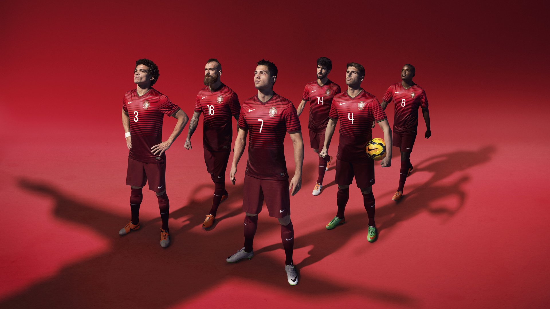 足球巨星乱入NBA?厄德高三分线外倒钩绝杀改写篮球史!